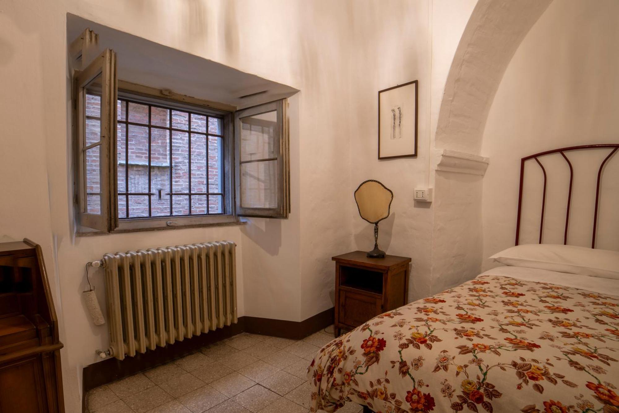 Dimora Palazzo De Antaldis Apartment Urbino Exterior photo